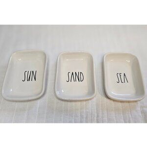 Rae Dunn Sun Sand Sea Tray Set.